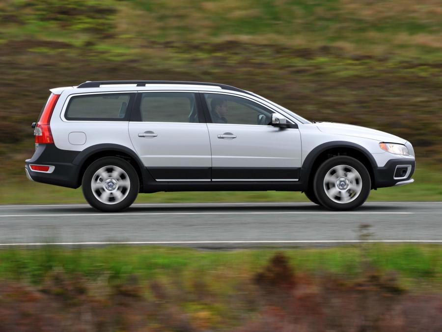  Volvo XC70 DRIVe 2009 года  (UK) (фото 9 из 20)
